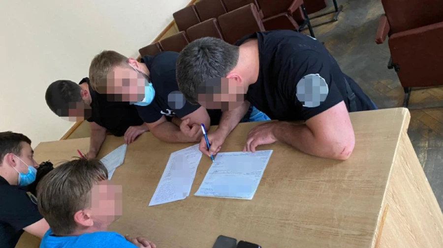 Столкновения на Банковой: на 12 человек составили админпротоколы