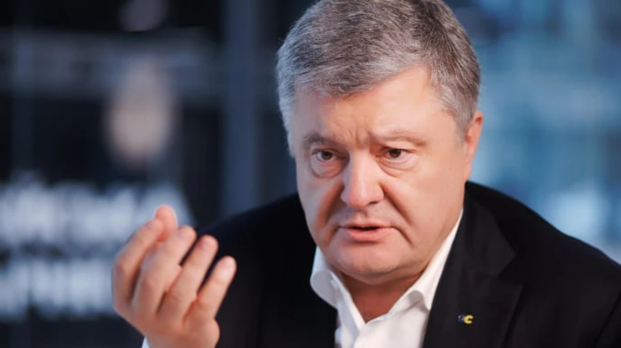 Головні новини вівторка і ночі: відповідь на петицію щодо Татарова, свіжа соціологія
