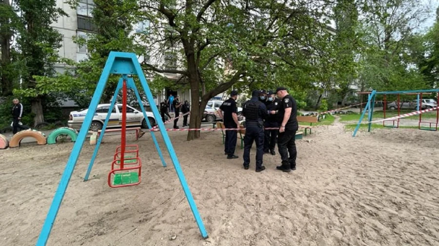 Ребенок пострадал от взрыва на детской площадке в Северодонецке