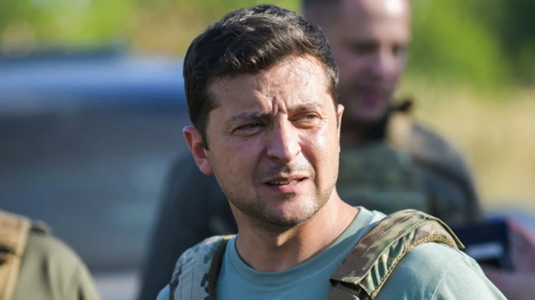 Зеленский о Татарове: Осталось много нормальных, которые не побежали за Януковичем