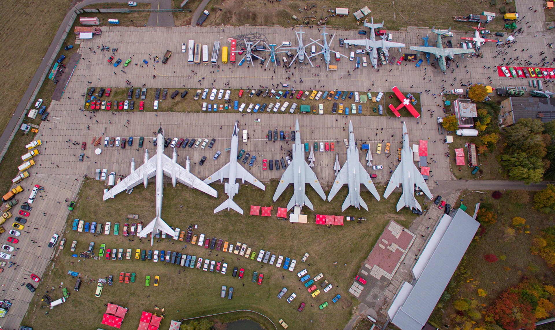 Від біплана УНР до супертяжів для НАТО. Вся історія авіації України на восьми гектарах
