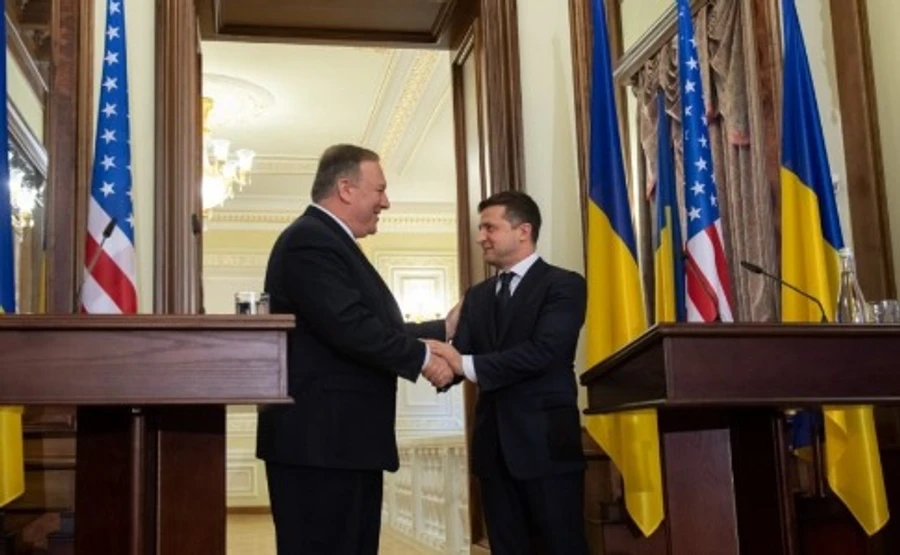 Помпео рассказал, о чем говорили с Зеленским