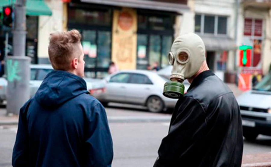 Опрос: Не все украинцы соблюдают меры борьбы с коронавирусом