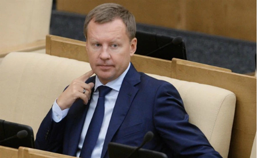 Суд відмовився розглядати обвинувальний акт по вбивству Вороненкова