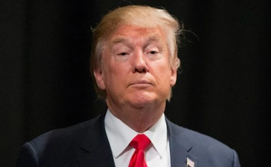 Жінка, яка звинуватила Трампа в домаганнях, подала в суд на нього