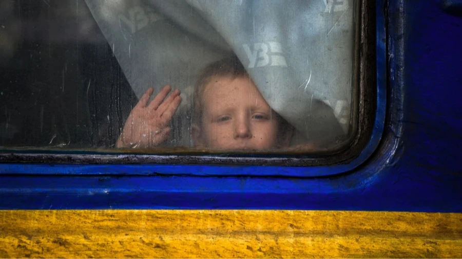 Mandatory evacuation in Donetsk Oblast: how many children still remain in active combat zone