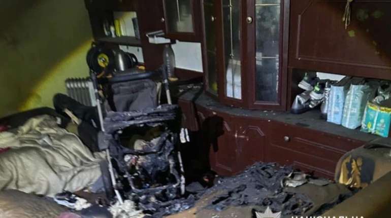 На Львовщине в доме нашли тела братьев в возрасте 2, 4 и 6 лет: их на целый день оставили одних дома