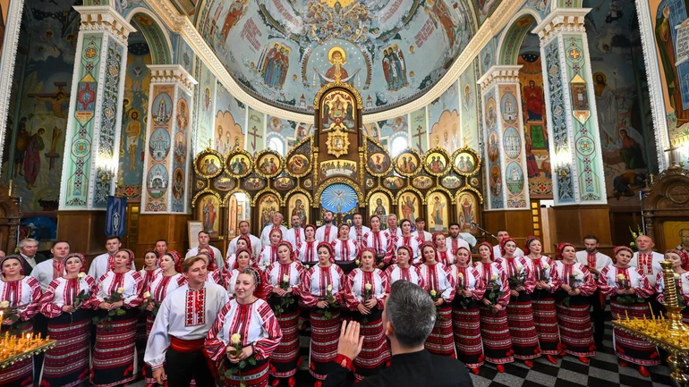 Перегорнута сторінка: Чого чекати від нового сезону Хору Верьовки