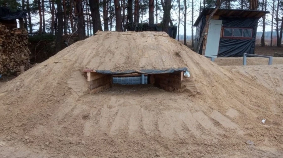 В ОГА показали, как строят оборонительные рубежи на севере Ровенской области