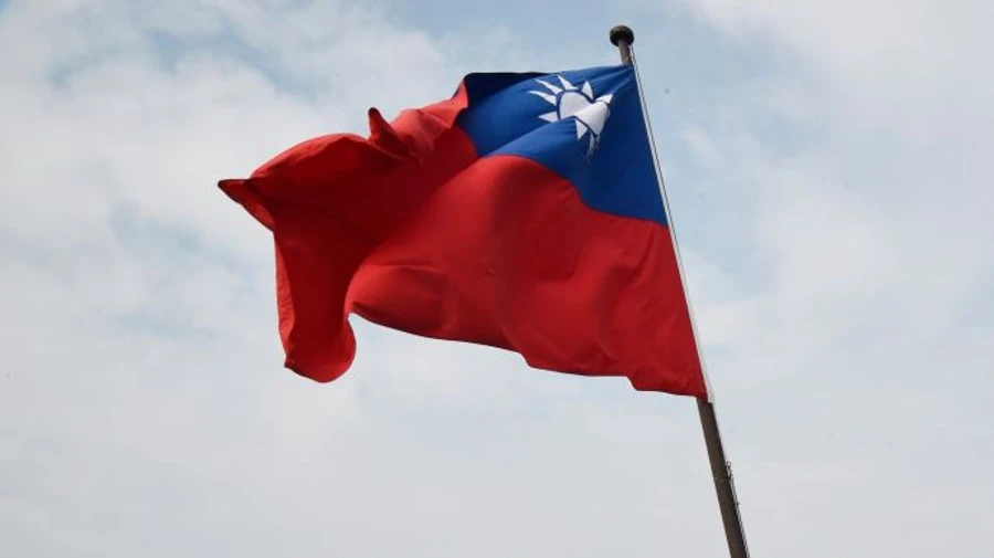 Тайвань заметил китайские воздушные шары вблизи своей авиабазы