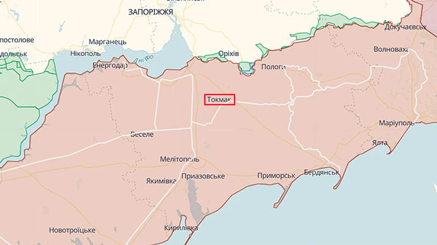 Russians in Tokmak began to panic: families and entire educational institutions are being evacuated