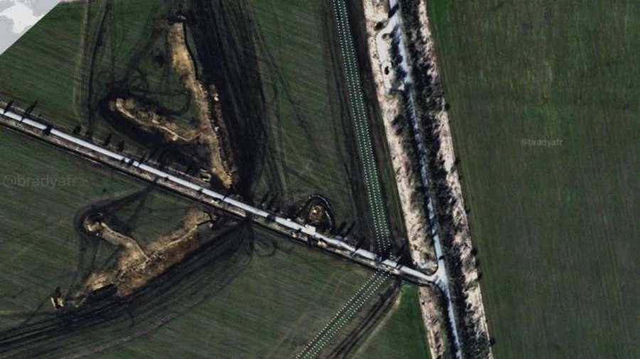 Russians begin to equip new defence line in deep rear in south