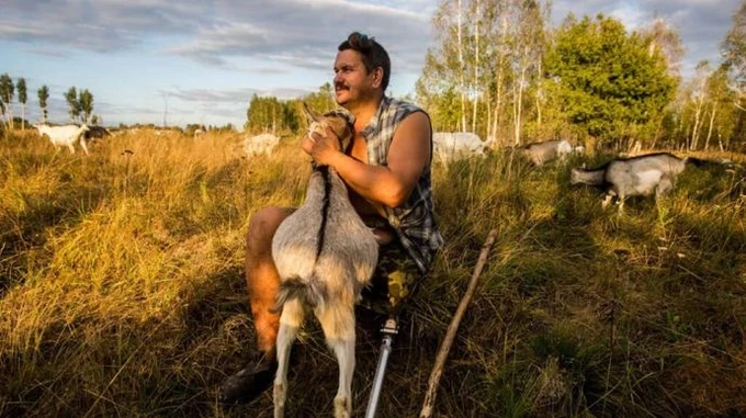 Disabled volunteer shot in Luhansk region