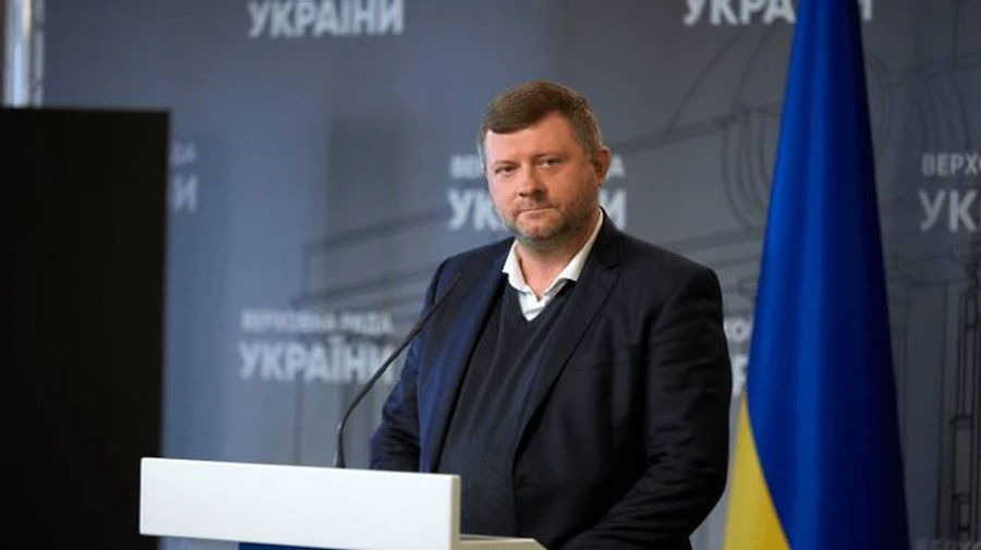 Корнієнко натякнув, що окремі нардепи порушують карантин у Раді