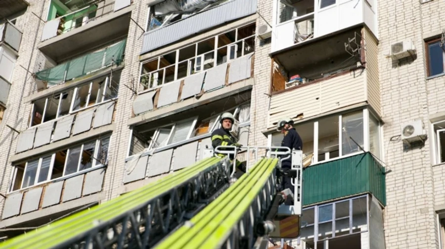 Росіяни комбіновано атакували Смілу: пошкоджені багатоповерхівки, шестеро поранених