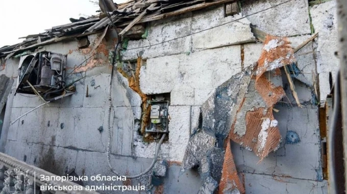 Russian forces have struck Zaporizhzhia Oblast over 340 times in last 24 hours, 4 people injured