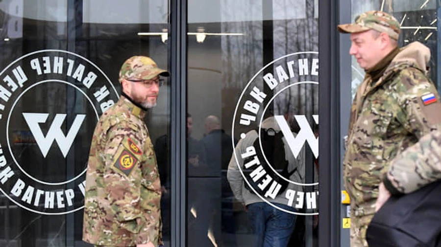 Вагнер полностью финансируется из госбюджета: получил $1 млрд – Путин
