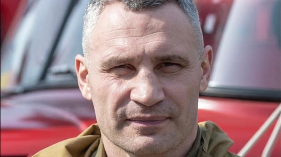 Кличко призвал готовить на зиму теплую домашнюю одежду и одеяла