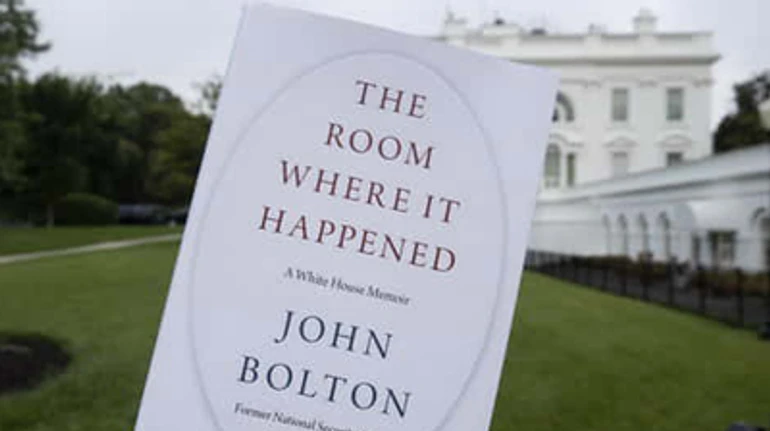 Как США отказывали Порошенко и шантажировали Зеленского: новые детали из мемуаров Джона Болтона