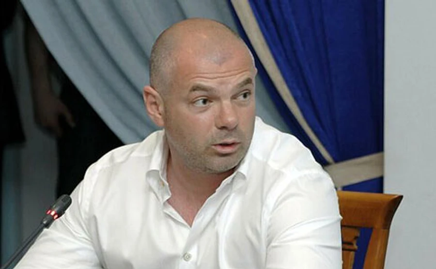 Палица о кураторстве над областями: Больше всего поразила беспомощность центральной власти