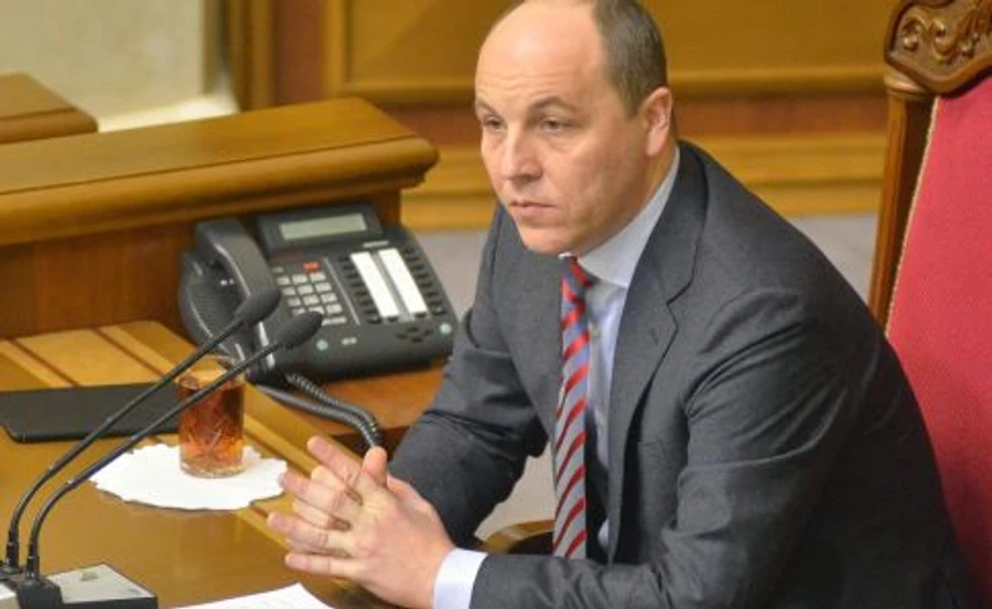 Закон о Донбассе будет компромиссным - Парубий