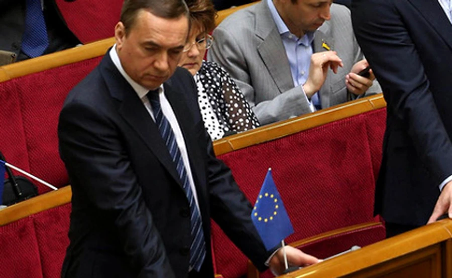 НАБУ взялося за хабар Мартиненка у 30 мільйонів франків