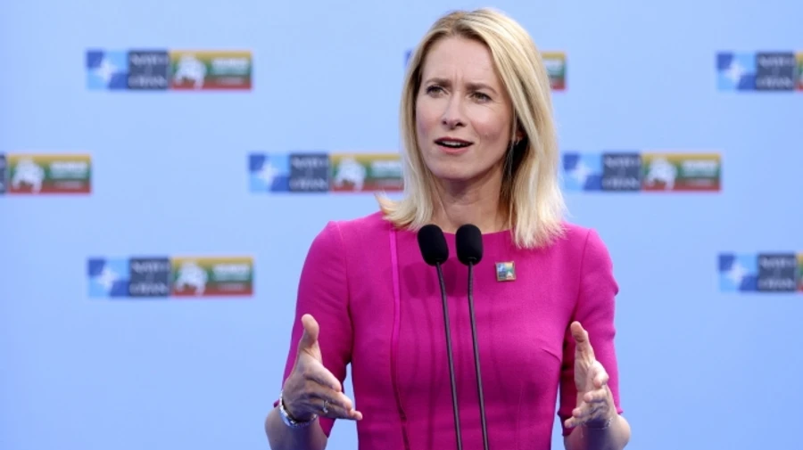 EU defence ministers agree to deploy military instructors to Ukraine after ceasefire