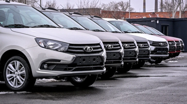 Приехали. Почему российский автопром оказался в глубоком кризисе и причем тут Китай