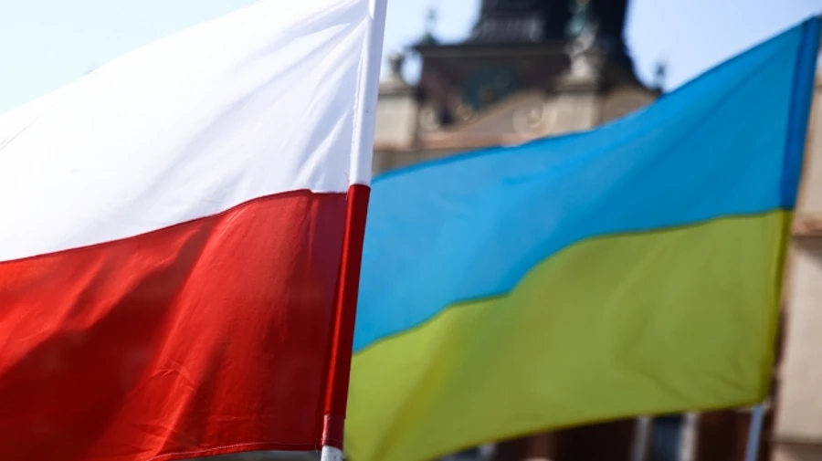 В Польше молодежь все хуже относится к украинцам – опрос