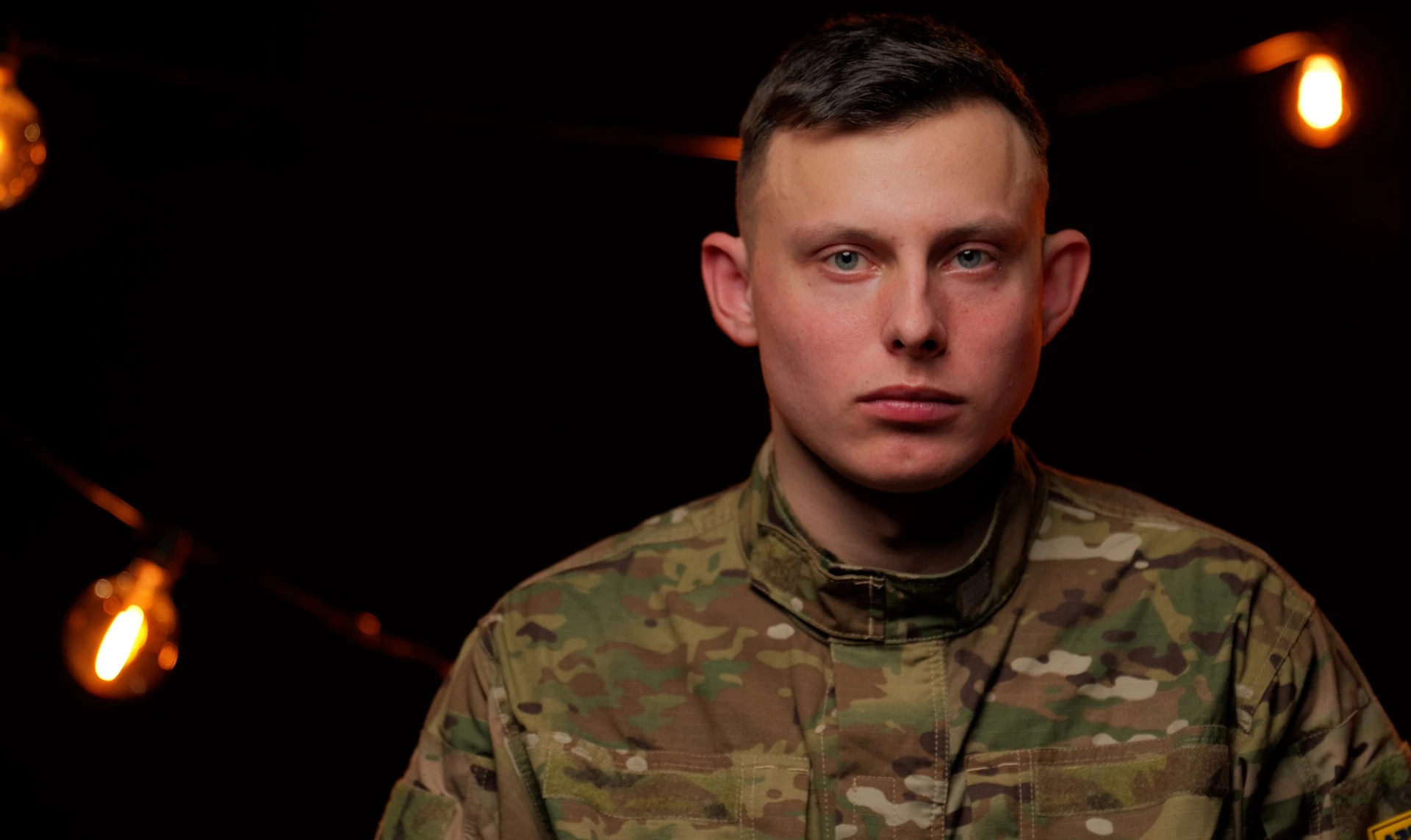 Шеврон Азова для меня большее достижение, чем работа в театре – актер из Мариуполя Максим Филиппов