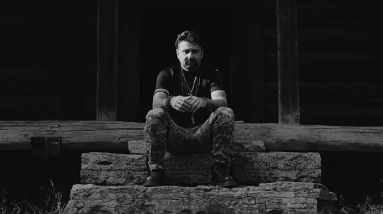 Ви все чули? Присвяти Маріуполю та Енергодару, войовничий Wellboy та інші нові українські пісні липня-2022