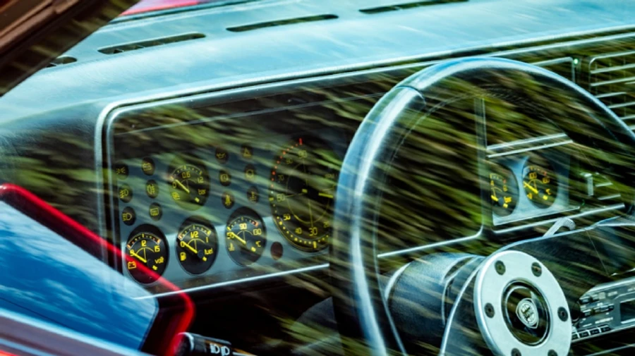 У водіїв, які не платять штрафи за шалену швидкість, забиратимуть авто. Почнуть з Харкова