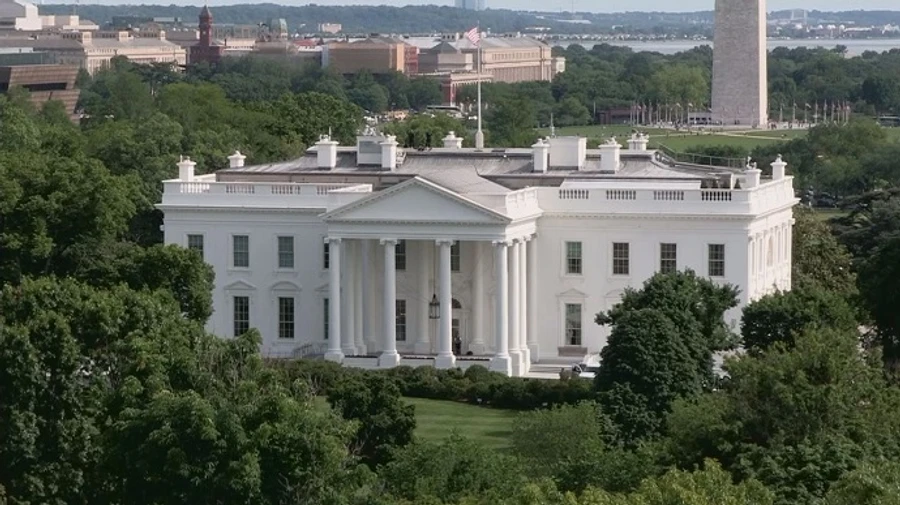 Головні новини четверга і ночі: нові карантинні обмеження, Порошенко купив Прямий, посадка на Марсі