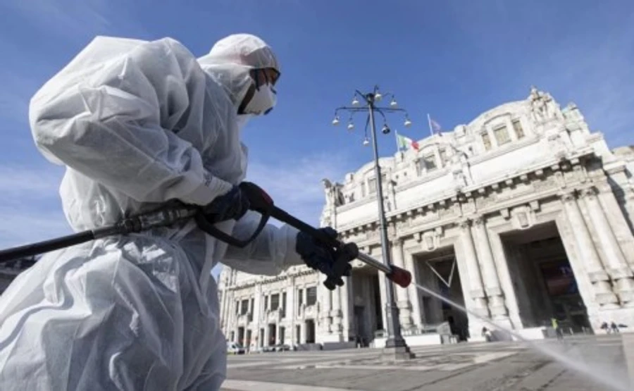 Епідемія в Італії: кількість смертей за добу знизилася, нових випадків побільшало