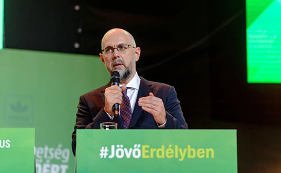 Лідер угорців Румунії звинуватив посла України в брехні