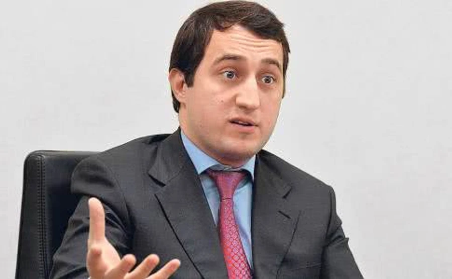 Владельцем украинской дочки Сбербанка станет сын российского миллиардера