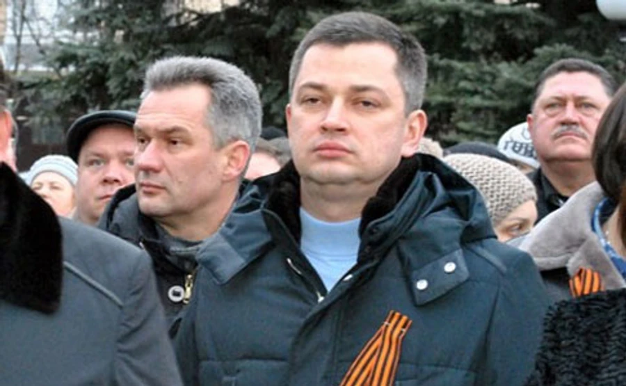 ГПУ склала підозри за держзраду екс-нардепу і іншим чиновникам. Їх шукають