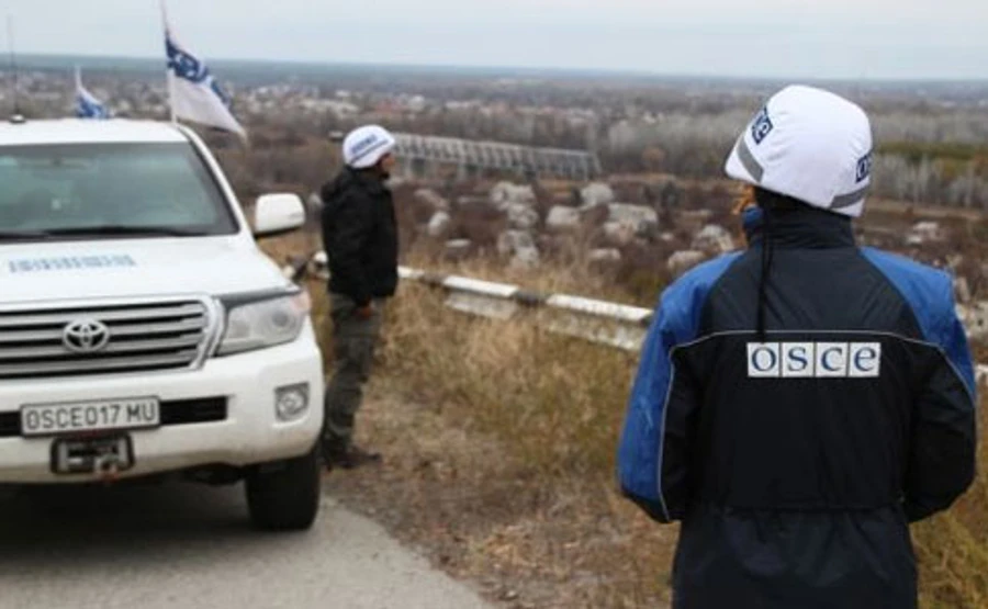 Тука рассказал о договоренностях ОБСЕ для запуска двух пропускных пунктов