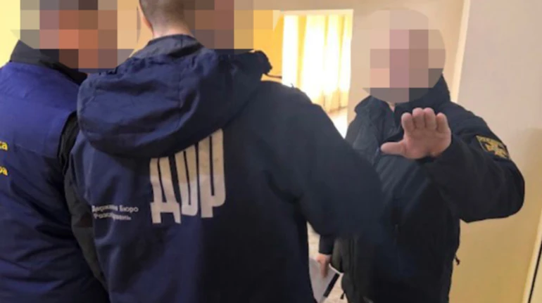 Почти 20 млн грн за непригодные квартиры: на Буковине разоблачена схема с жильем для спасателей