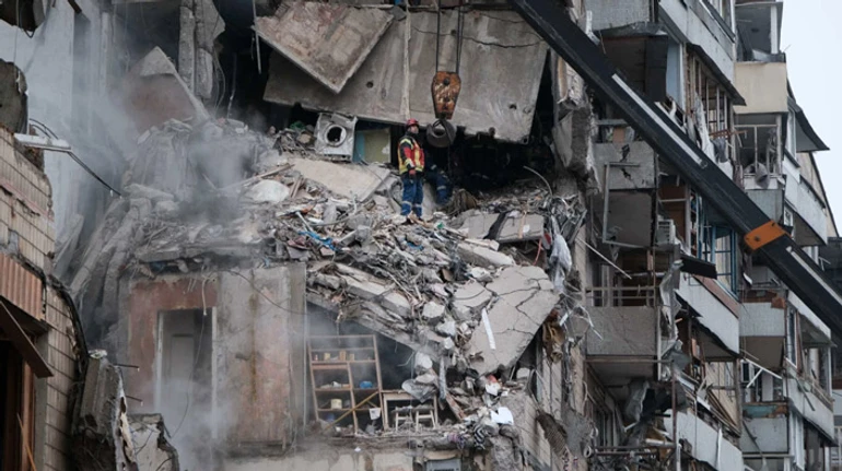 (нема)Відновлення? Які труднощі можуть спіткати людей, які відбудовують житло після обстрілів