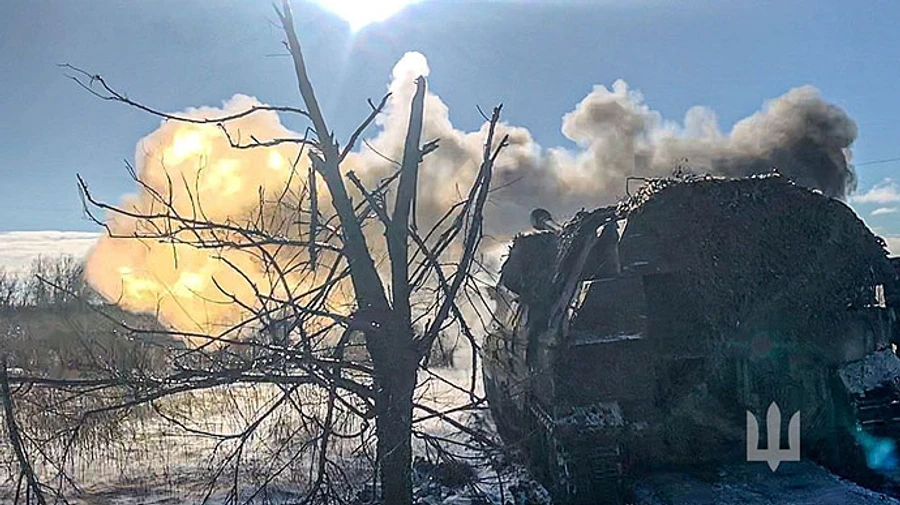 Russians actively conduct airstrikes in southeast for three days in row, using chemical weapons