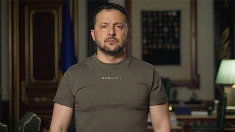 Нужно, чтобы Красный Крест спасал людей на затопленных оккупированных территориях − Зеленский