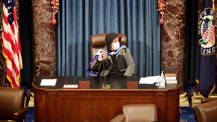 Поліцейські позиваються проти Трампа через штурм Капітолію