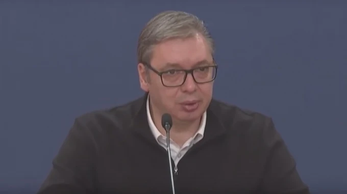 На тлі протестів у Сербії Вучич заявив, що готовий до виборів у найближчі місяці