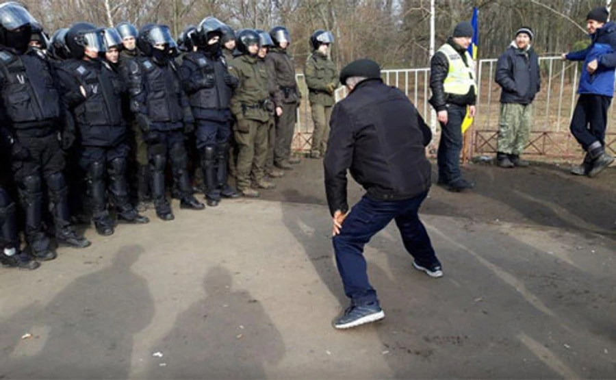 Зіткнення в Нових Санжарах: підозру оголосили ще 5 людям