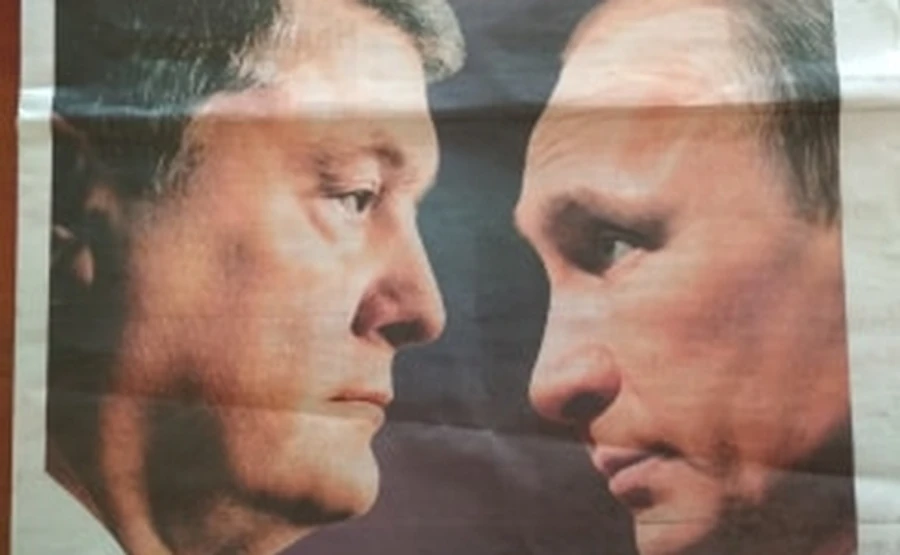 Штаб Порошенко публикует на бордах и в газетах Путина, а не Зеленского