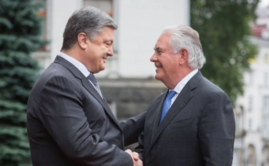 Порошенко: Розраховуємо на допомогу США у нормандському форматі