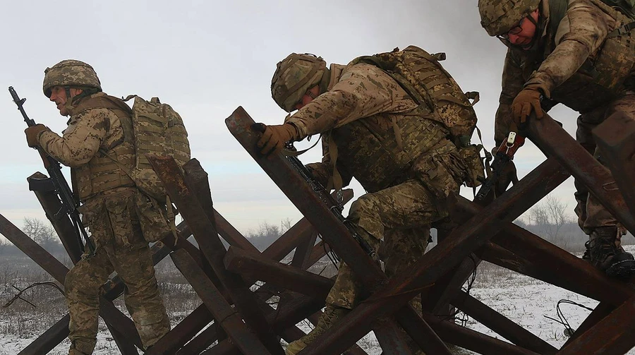 На фронті від початку доби відбулось дві сотні зіткнень – Генштаб
