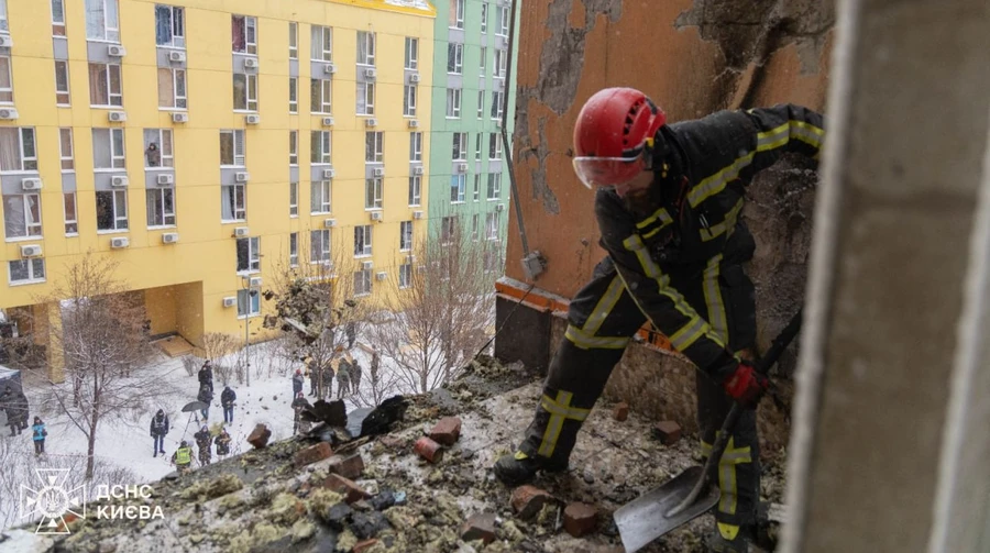 Rescue operations completed in Kyiv after Russian strike: four killed, 25 injured
