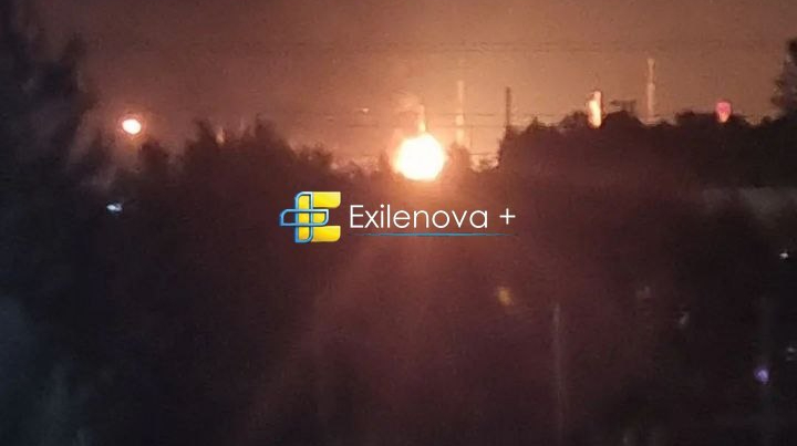 У Ленінградській області РФ заявили про атаку дронів, пабліки повідомили про приліт на НПЗ